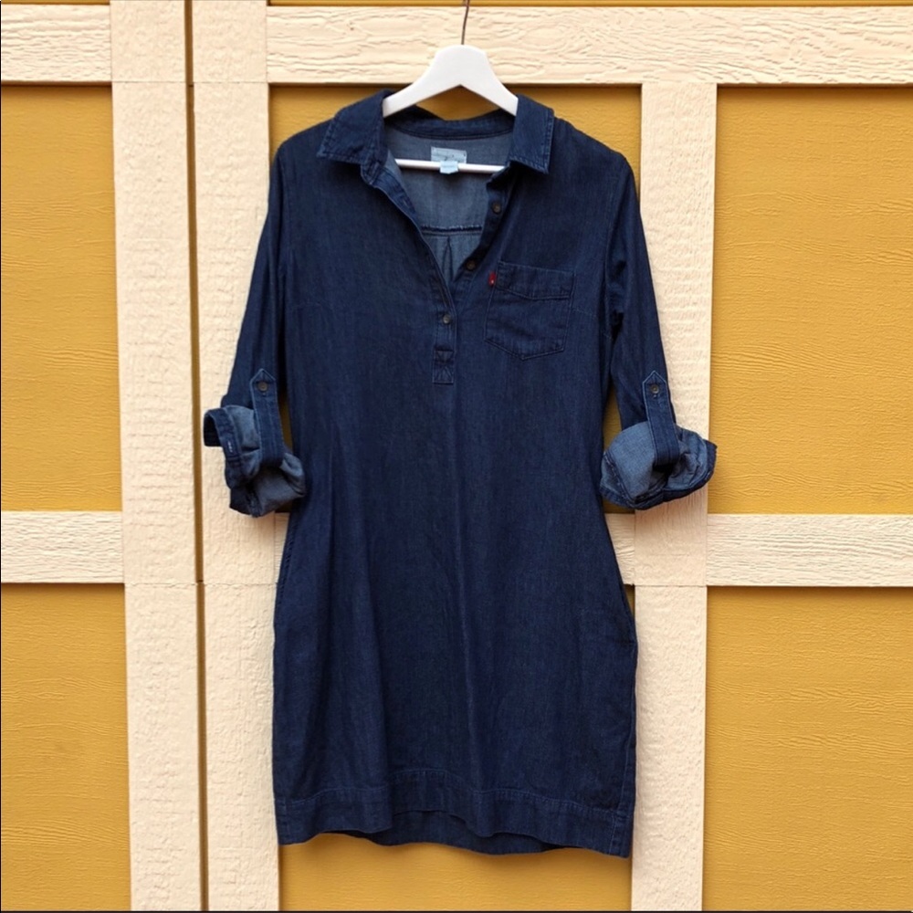Levi’s denim dress